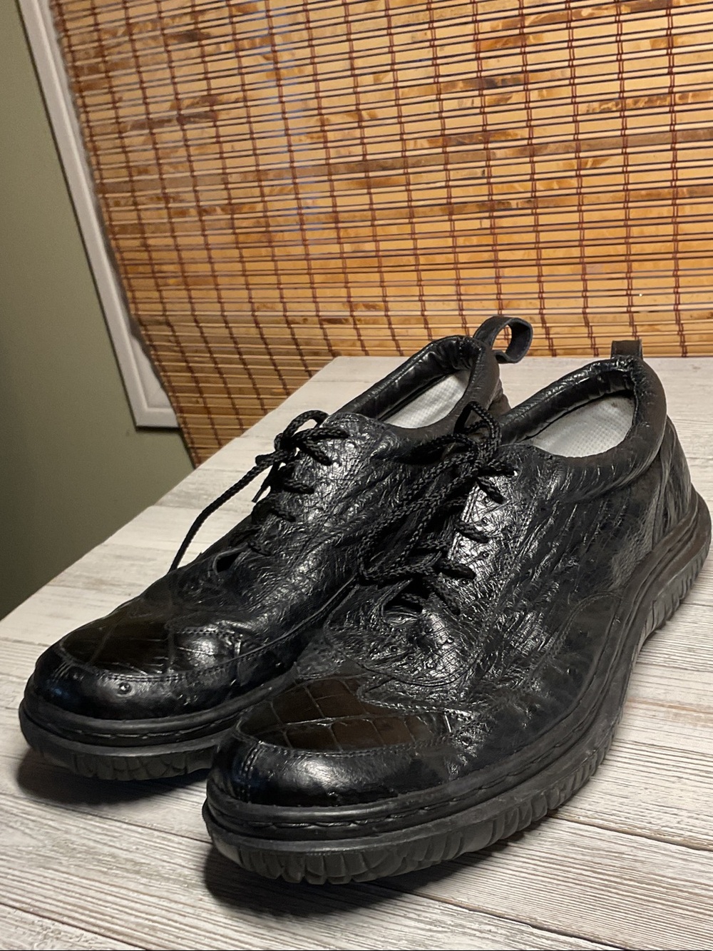 Men's Black Leather Lace-Up Derby Shoes